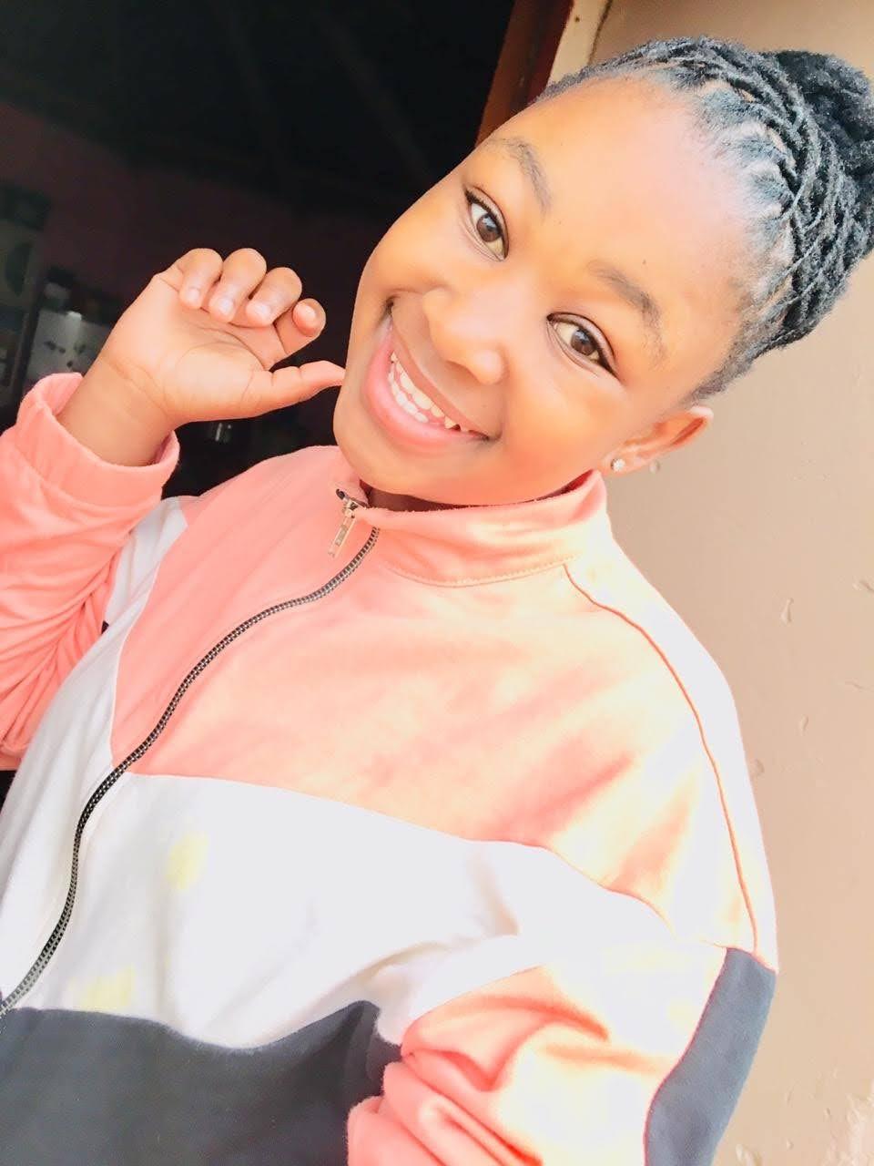 Siyamthanda Mahlambeni