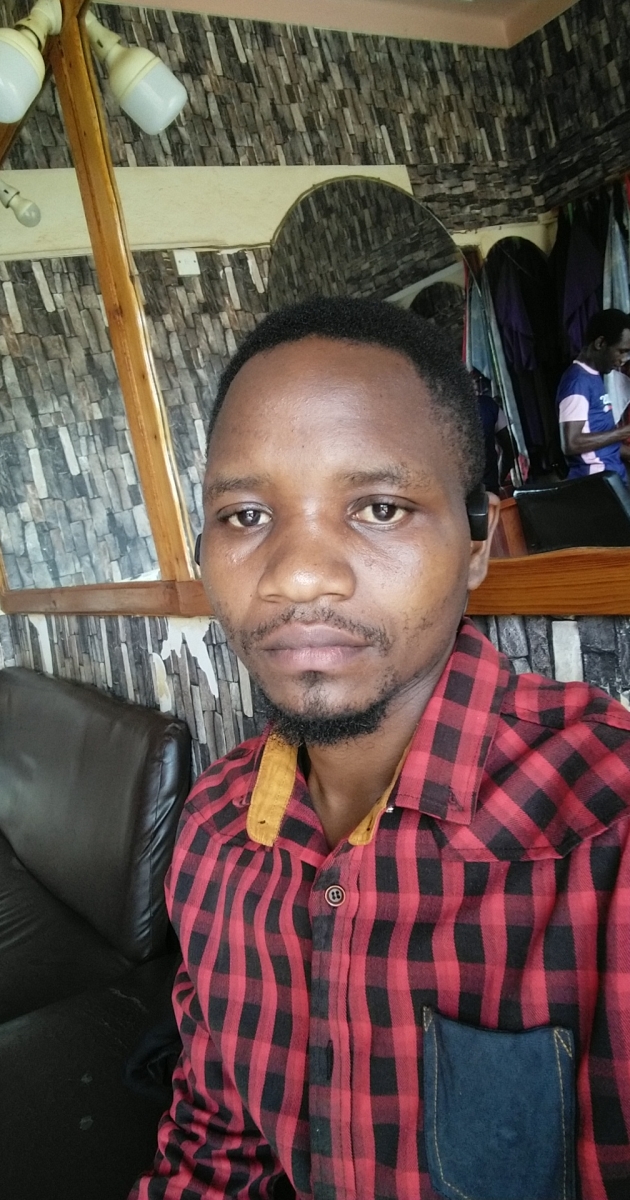 Barnabas Byamukama, Digital Creator, Kampala, Uganda