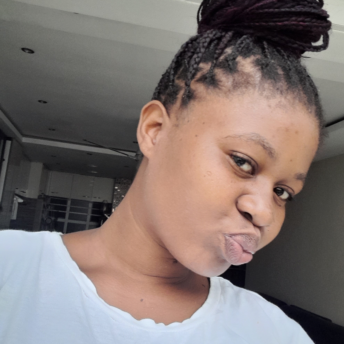 Ncumisa Makamba