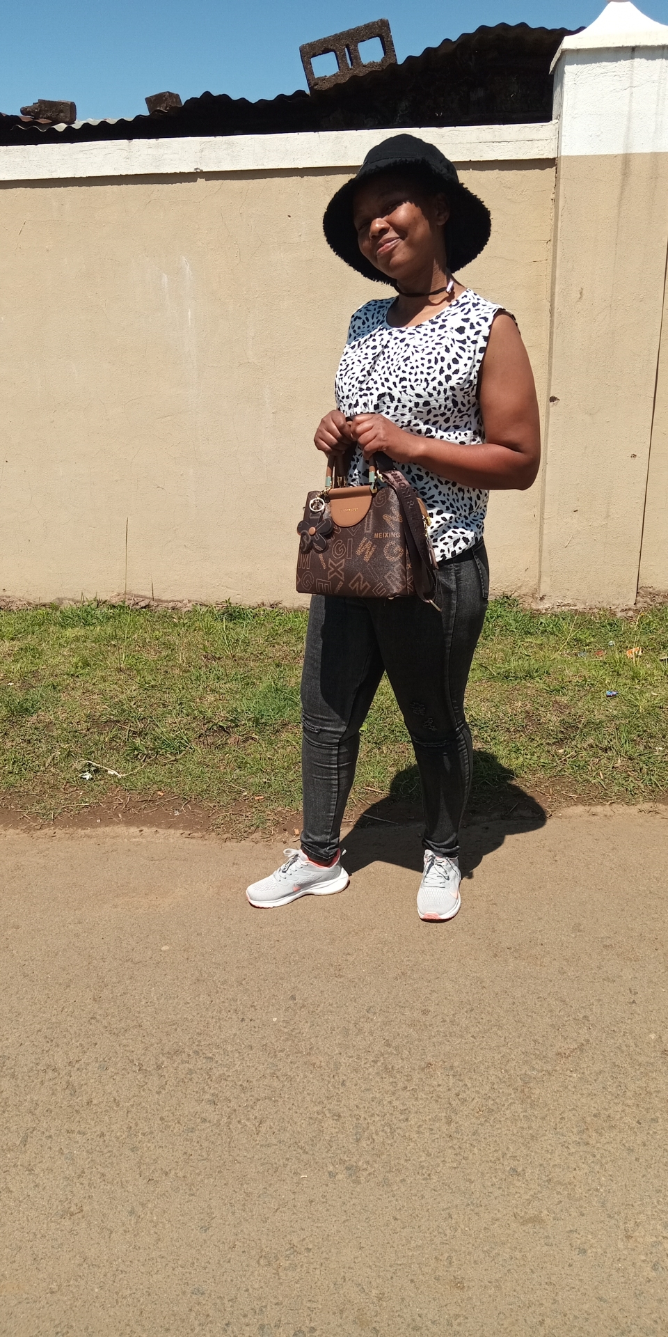 Mpolee